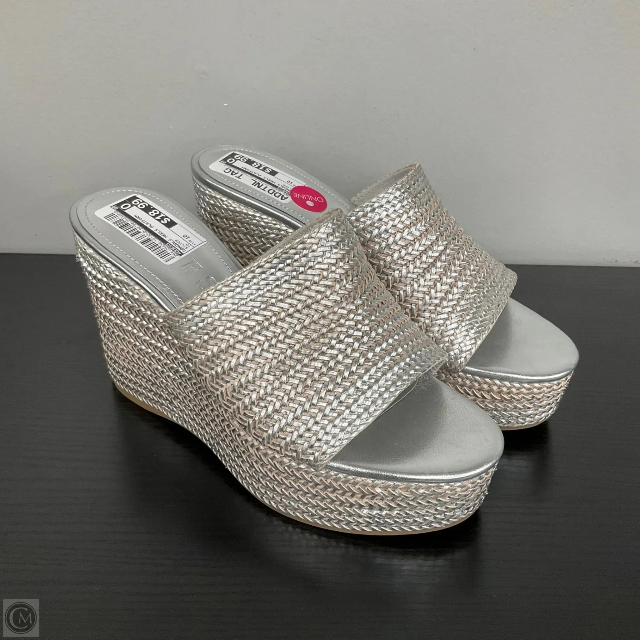 Sandals Heels Platform By Guess In Silver, Size: 10