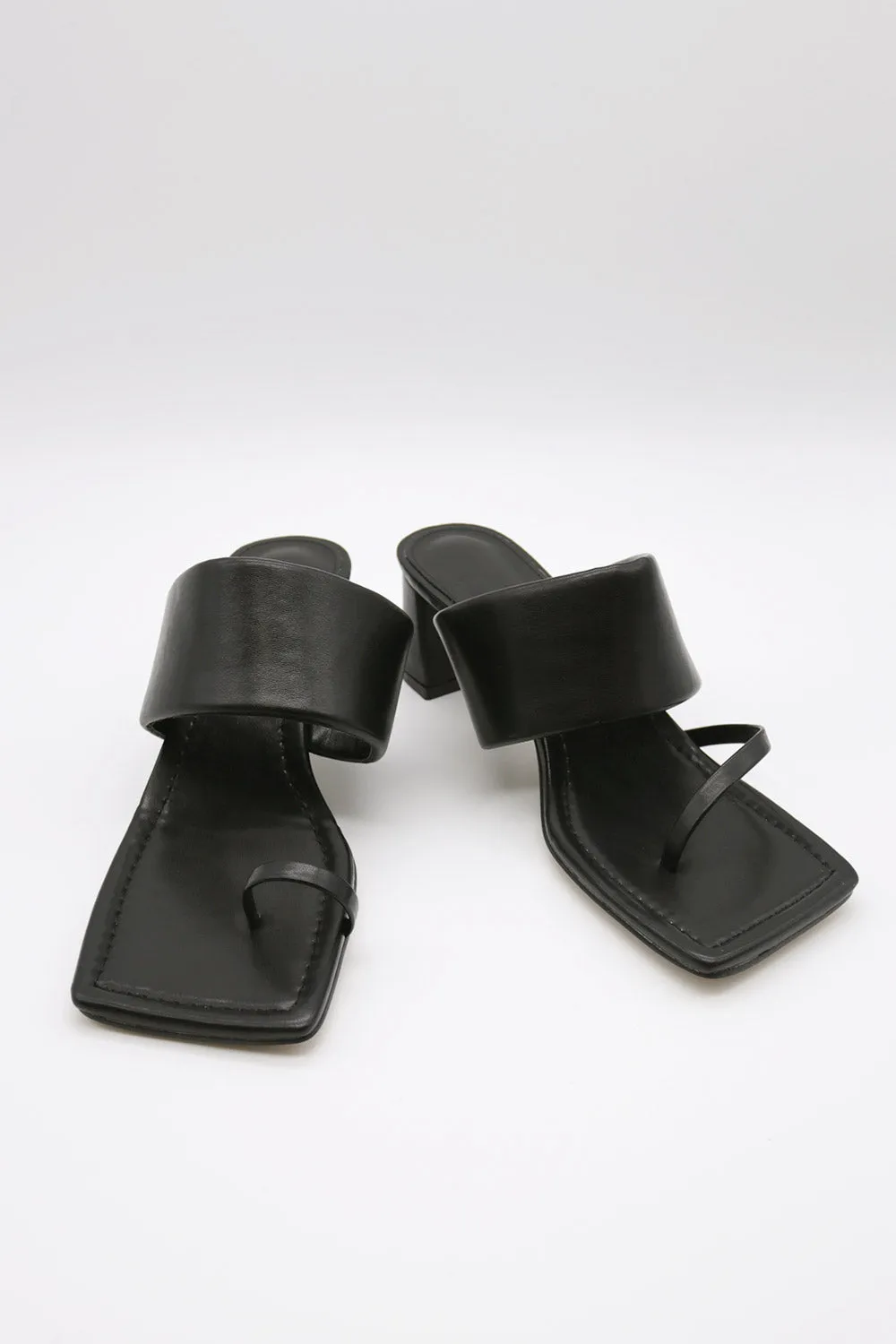 Toe Thong Mid Heeled Sandals