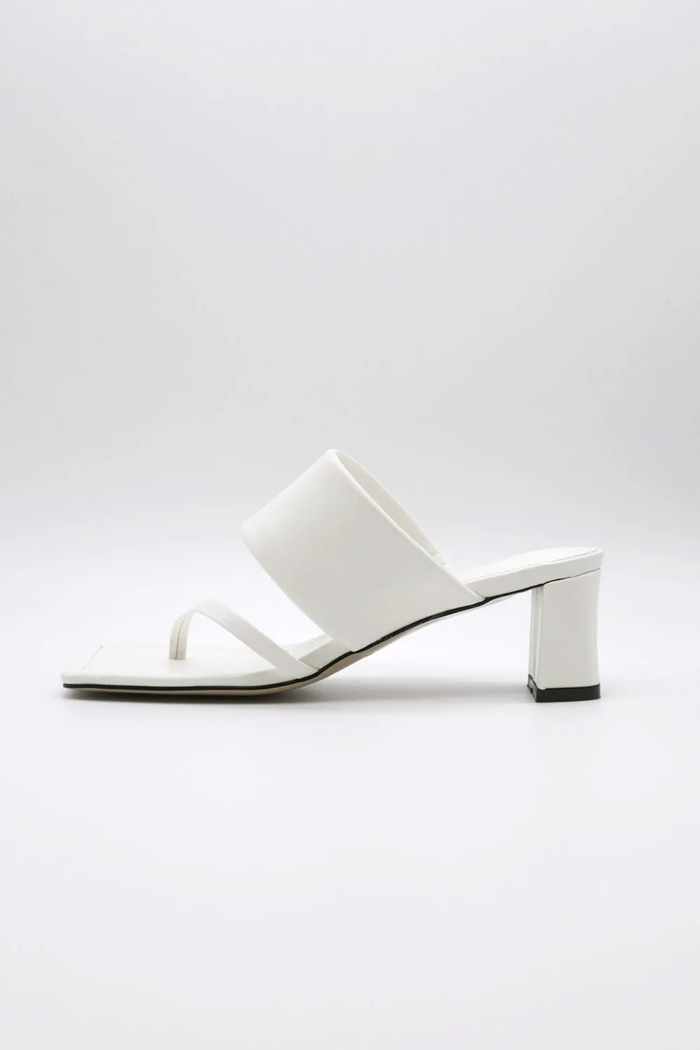 Toe Thong Mid Heeled Sandals