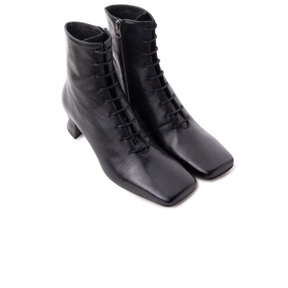 Trafalgar Black Leather